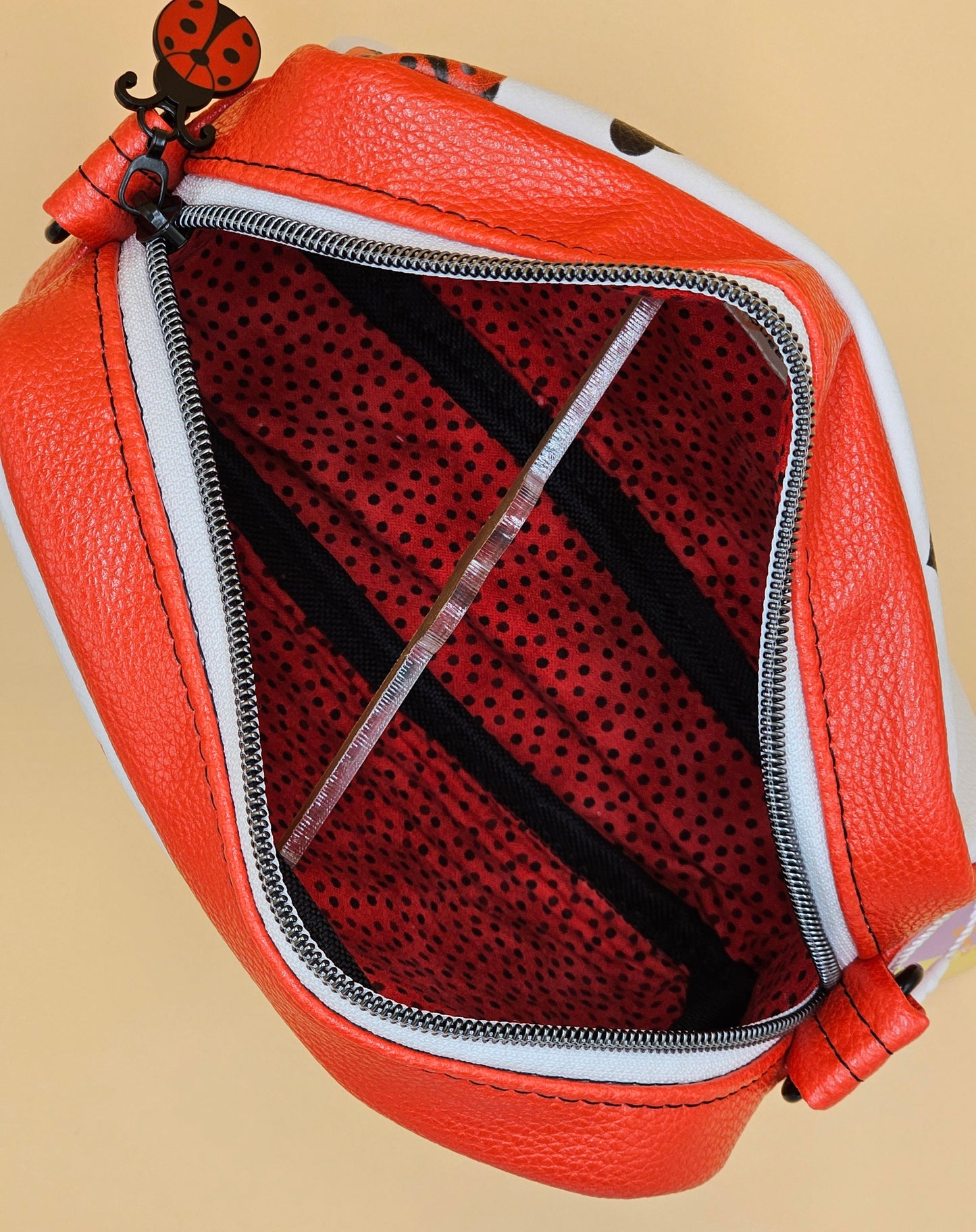 The Mini Cross Body Bag - Love Bug